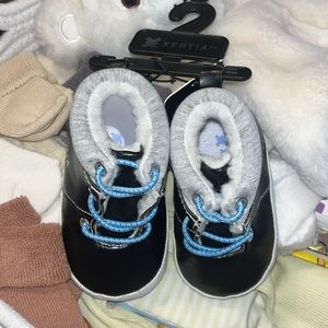 Xertia Baby boy shoes Size 4